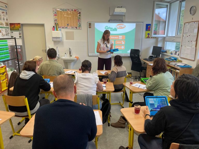 Práce s aplikací Go Talk Now