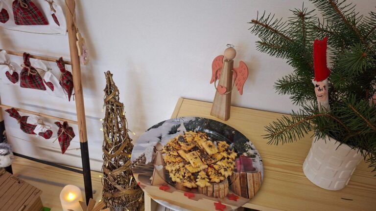 MATEŘSKÁ ŠKOLA – adventní tvoření s rodiči